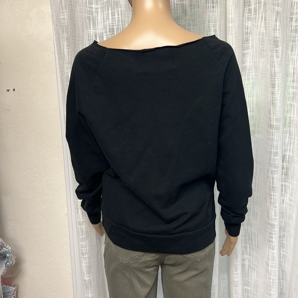 Women’s Raider’s sweatshirt size Medium - Picture 2 of 3